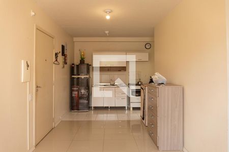 Sala/Cozinha de apartamento à venda com 2 quartos, 43m² em Mário Quintana, Porto Alegre