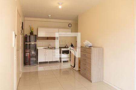Sala/Cozinha de apartamento à venda com 2 quartos, 43m² em Mário Quintana, Porto Alegre