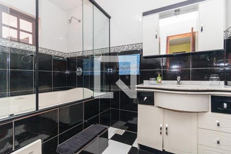 Banheiro da Suíte de casa à venda com 2 quartos, 130m² em Sarandi, Porto Alegre
