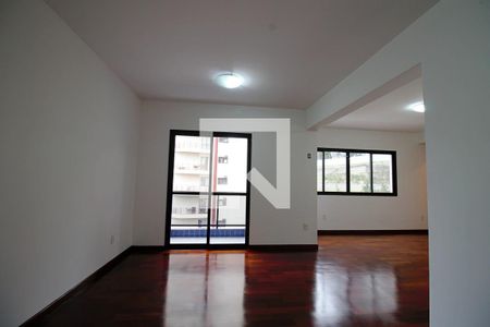 Apartamento para alugar com 120m², 3 quartos e 2 vagasSala 