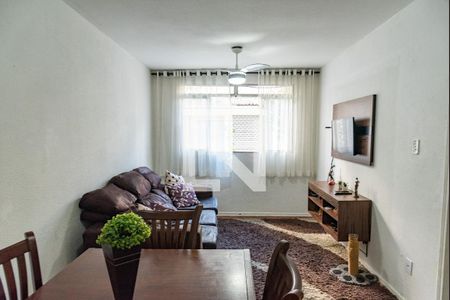 Sala de apartamento à venda com 3 quartos, 79m² em Vila Firmiano Pinto, São Paulo