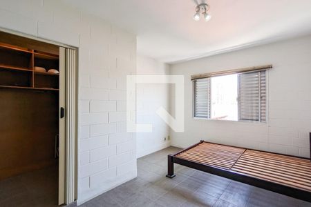 Quarto 1 de casa para alugar com 2 quartos, 120m² em Taboão, São Bernardo do Campo