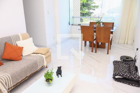 Sala de apartamento para alugar com 3 quartos, 79m² em Pernambués, Salvador
