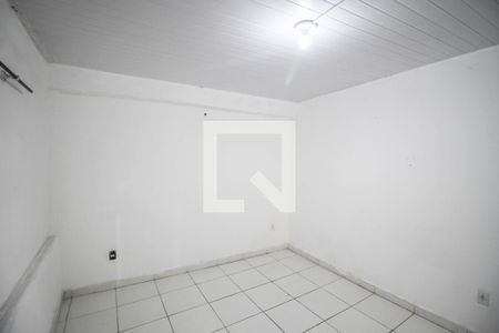 Quarto de apartamento para alugar com 2 quartos, 80m² em Vila Emil, Mesquita