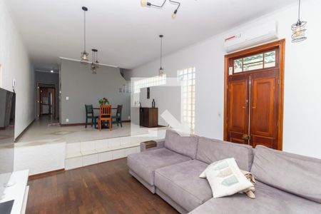 Sala de casa à venda com 5 quartos, 385m² em Vila Dom Pedro I, São Paulo