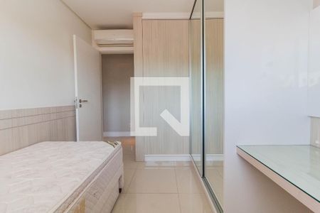 Quarto de apartamento para alugar com 3 quartos, 96m² em Nossa Senhora do Rosário, São José