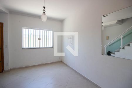 Sala de casa de condomínio à venda com 2 quartos, 78m² em Parque Cruzeiro do Sul, São Paulo