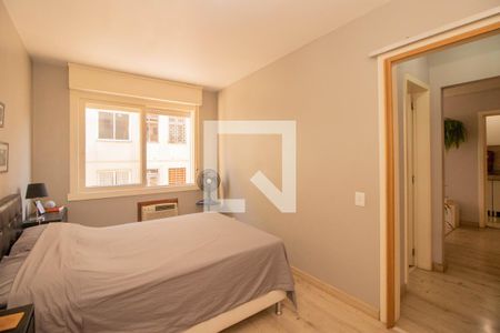 Quarto de apartamento para alugar com 1 quarto, 60m² em Jardim do Salso, Porto Alegre