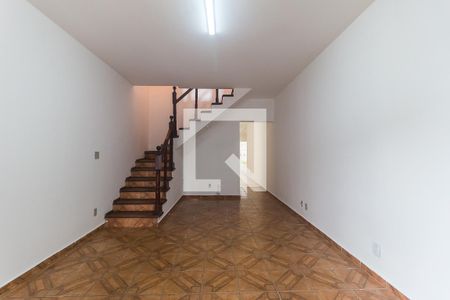 Sala de casa para alugar com 3 quartos, 160m² em Jardim Universo, Mogi das Cruzes