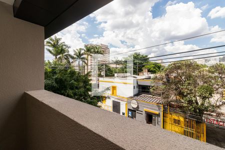 Varanda de kitnet/studio para alugar com 1 quarto, 30m² em Indianópolis, São Paulo