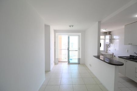 Sala de apartamento para alugar com 3 quartos, 65m² em Recreio dos Bandeirantes, Rio de Janeiro