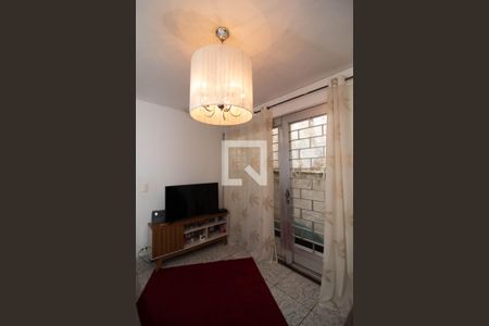 Sala de casa para alugar com 3 quartos, 18m² em Jardim do Papai, Guarulhos