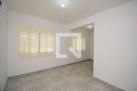 Casa à venda com 140m², 2 quartos e 1 vagaSala