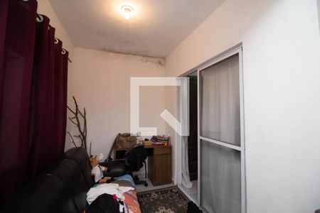 Sala de casa para alugar com 3 quartos, 18m² em Jardim do Papai, Guarulhos