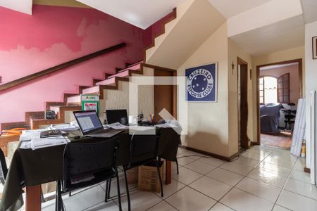 Sala 3 de casa à venda com 4 quartos, 280m² em Maria Goretti, Belo Horizonte