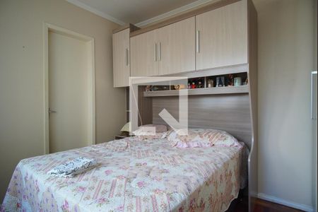 Quarto  de apartamento à venda com 1 quarto, 33m² em Vila Ipiranga, Porto Alegre