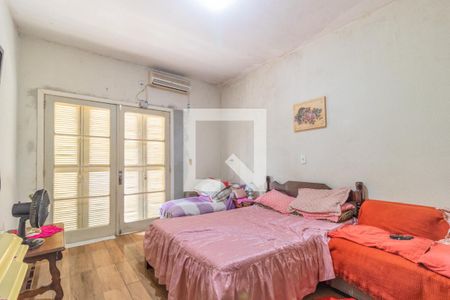 Quarto Suíte 1 de casa à venda com 7 quartos, 300m² em Mathias Velho, Canoas