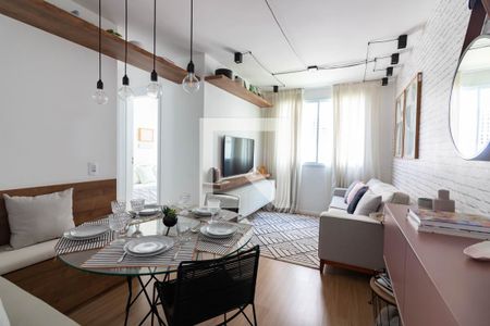 Sala de apartamento para alugar com 2 quartos, 44m² em Santo Amaro, São Paulo