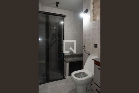 Banheiro de apartamento à venda com 2 quartos, 90m² em Jardim Aeroporto, São Paulo
