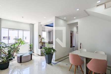 Apartamento à venda com 196m², 4 quartos e 3 vagasSala