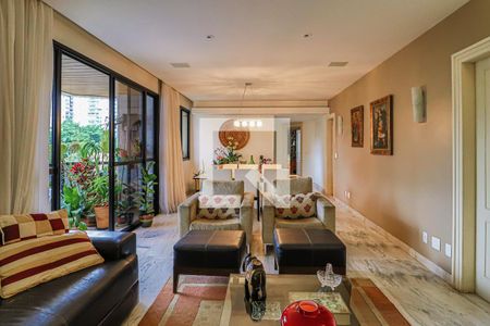 Sala de Estar de apartamento à venda com 3 quartos, 150m² em Funcionários, Belo Horizonte