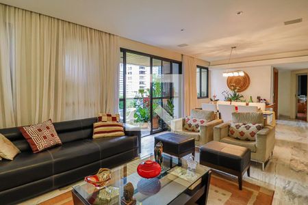 Sala de Estar de apartamento à venda com 3 quartos, 150m² em Funcionários, Belo Horizonte