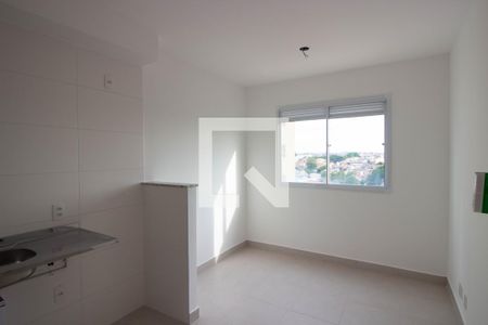 Sala-Cozinha de apartamento para alugar com 2 quartos, 32m² em Vila Nova Curuçá, São Paulo