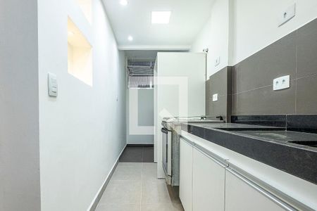 Cozinha de apartamento à venda com 1 quarto, 56m² em Paraíso, São Paulo