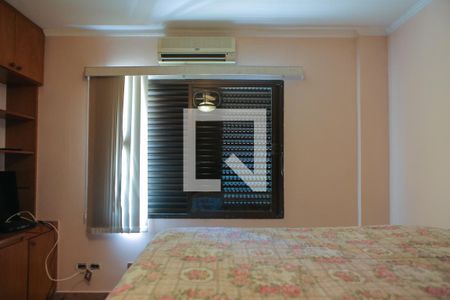 Suíte de apartamento para alugar com 3 quartos, 180m² em Gonzaga, Santos