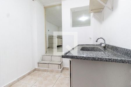 Cozinha de casa para alugar com 1 quarto, 30m² em Vila Barbosa, São Paulo