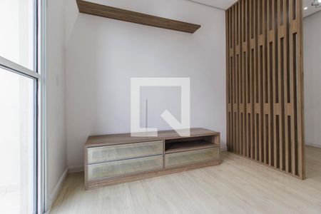 Detalhe Sala de apartamento para alugar com 1 quarto, 60m² em Jardim Tupanci, Barueri