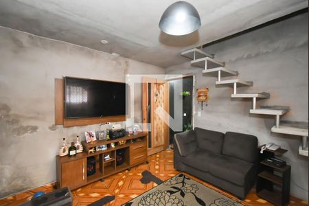 Sala de casa à venda com 3 quartos, 72m² em Vila Nova Galvão, São Paulo
