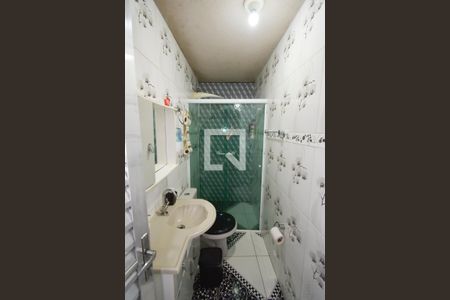 Casa à venda com 72m², 3 quartos e 1 vaga Casa à venda com 72m², 3 quartos e 1 vagaBanheiro 2