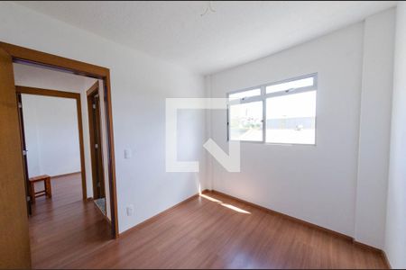 Quarto 2 de apartamento à venda com 2 quartos, 48m² em João Pinheiro, Belo Horizonte