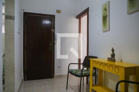 Sala de apartamento para alugar com 1 quarto, 40m² em Gonzaga, Santos