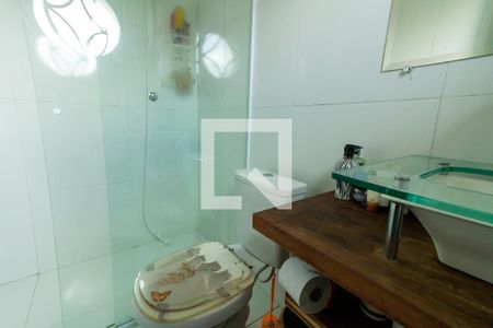 Banheiro da Suíte 1 de casa à venda com 3 quartos, 270m² em Jardim Nordeste, São Paulo