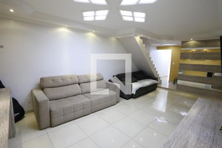 Sala de casa à venda com 4 quartos, 260m² em Jardim Ponte Rasa, São Paulo