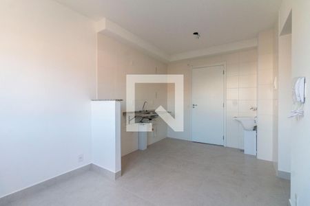 Sala de apartamento para alugar com 2 quartos, 32m² em Vila Nova Curuçá, São Paulo