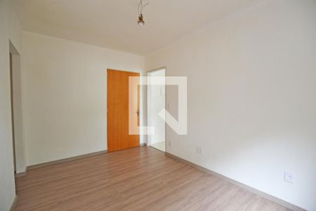 Sala de apartamento à venda com 2 quartos, 46m² em Cavalhada, Porto Alegre