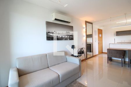 Sala de apartamento para alugar com 1 quarto, 35m² em Jacarepaguá, Rio de Janeiro