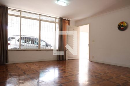 Sala de casa à venda com 5 quartos, 210m² em Vila Parque Jabaquara, São Paulo