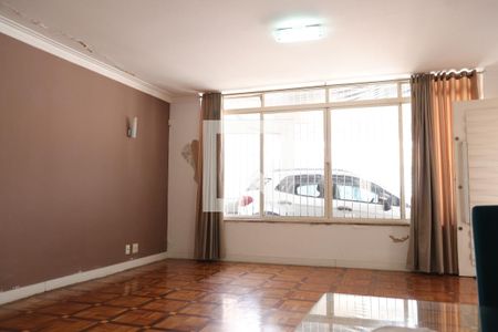 Sala de casa à venda com 5 quartos, 210m² em Vila Parque Jabaquara, São Paulo