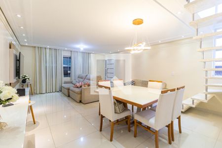 Sala de casa à venda com 3 quartos, 180m² em Jaguaribe, Osasco