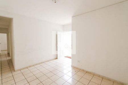 Casa para alugar com 90m², 2 quartos e 1 vagaSala