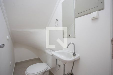 Lavabo de casa para alugar com 3 quartos, 98m² em Vila Santo Estefano, São Paulo