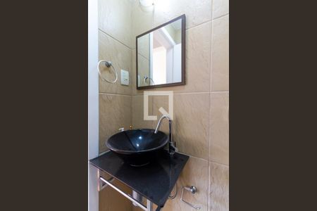 Lavabo de apartamento para alugar com 3 quartos, 115m² em Perdizes, São Paulo