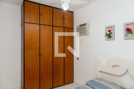 Quarto de apartamento para alugar com 2 quartos, 90m² em Jardim Tres Marias, Guarujá