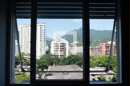 Vista do Quarto 2 de apartamento para alugar com 3 quartos, 88m² em Leblon, Rio de Janeiro