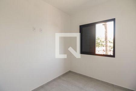 Quarto 1 de apartamento para alugar com 2 quartos, 44m² em Vila Carrao, São Paulo