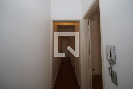 Corredor Quartos de apartamento à venda com 3 quartos, 140m² em Pinheiros, São Paulo